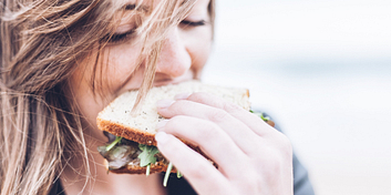 1m0pxafhenu4cph-gardie-design-social-media-marketing-a-ec-o3trcu-unsplash.jpg