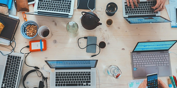 6r06w8jxij9905i-photo-unsplash-marvinmeyer.jpg