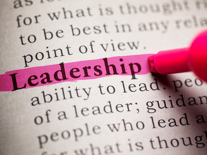 82tj9fx2x6m-leadership.jpg