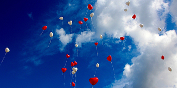 8o9vad2pw7bz7ub-balloon-1046658-1920.jpg
