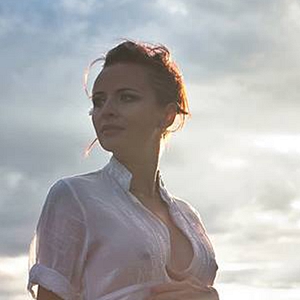 8770110-linda.jpg